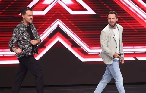 „X Factor”, 5 noiembrie 2021. O celebră cântăreață folk din anii 80, pe scena show-ului în ultima etapă de audiții. „Nu am nimic de pierdut”