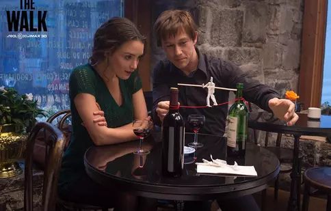 Filme la TV azi, 3 noiembrie:  „The Walk: Sfidează limitele”, „Prieten și dușman”, „Timp limită”