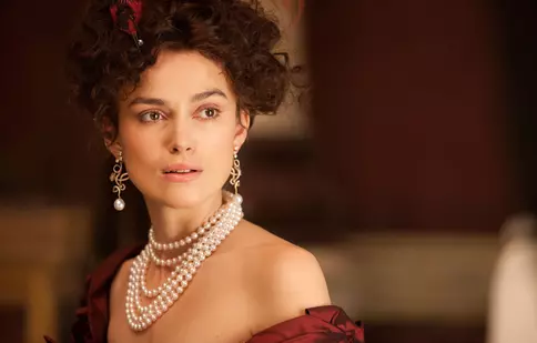 15 filme și seriale adaptate după romane celebre