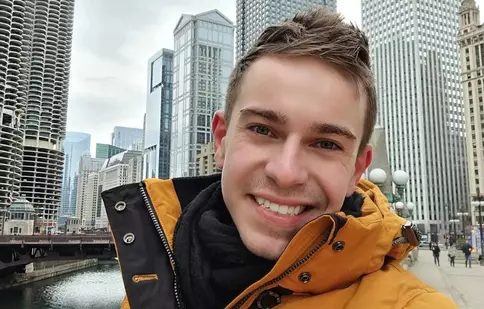 Ce face Narcis Ianău la 10 ani de când a apărut la „Românii au talent”. „Câștig suficient încât să îmi asigur un grad de confort”