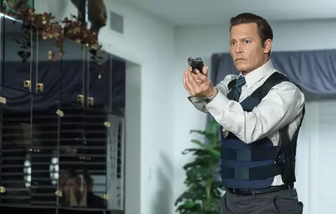 Filme la TV azi, 6 decembrie: „Orașul minciunilor”, „Cavalerul negru”, „Revolver”