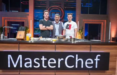 Vloggerii Cristi și Vlad Munteanu, în bucătăria MasterChef alături de Chef Joseph Hadad: „Tura asta aveți noroc, nu sunt jurat”