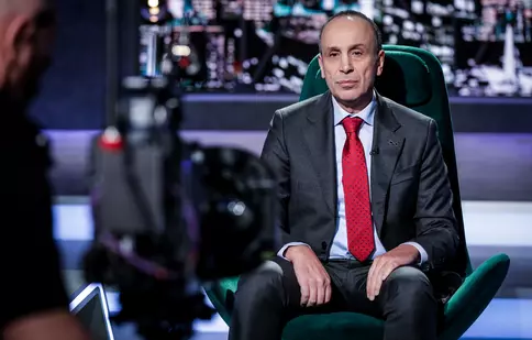 Cine este dr. Wargha Enayati, jurat la „Imperiul Leilor” 2022