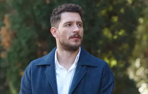 Uraz Kaygılaroğlu, apariție surprinzătoare! Cum a reușit actorul din „Fiica ambasadorului” să-și uimească fanii