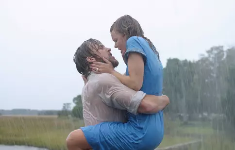 Top 10 filme romantice de văzut de Valentine's Day 2025