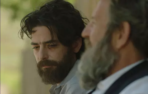 Filme la TV azi, 9 noiembrie 2023: „Ocean’s 12”, „Al cincilea element”, „De Anul Nou”, „Căutătorul de vânt”