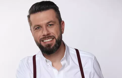 Daniel Osmanovici, despre dependențe matinale: „Cămășa este ca o a două piele, de luni până vineri”