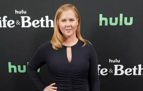 Motivul pentru care Amy Schumer îl vrea pe Volodimir Zelenski la Premiile Oscar 2022