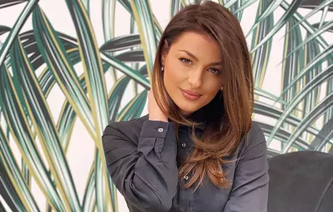 Elena Marin, fostă concurentă Survivor, a fost cerută în căsătorie! Totul s-a întâmplat în direct