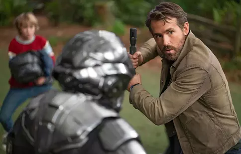 Tot ce trebuie să știi despre „The Adam Project” de pe Netflix. Ryan Reynolds joacă rolul principal