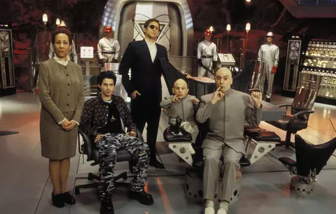 Filme la TV azi, 14 aprilie: „Austin Powers: Spionul care mi-a tras-o”, „Ape ucigașe”, „Expresul zăpezii”, „American Ultra: Agent descoperit”