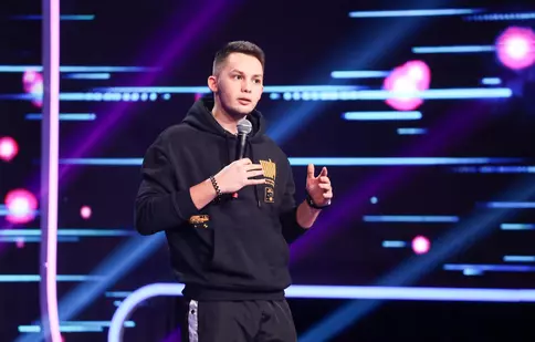 Cine este Eduard Moise, finalist iUmor 2022.  „Acest băiat ne-a dat energia de care aveam nevoie”