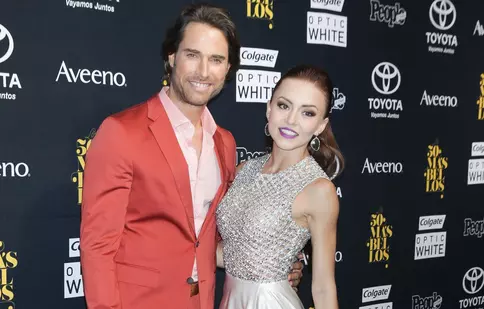 Angelique Boyer și Sebastian Rulli revin pe micile ecrane. Acasă aduce telenovela “Vencer el pasado”/ „Să învingi trecutul”