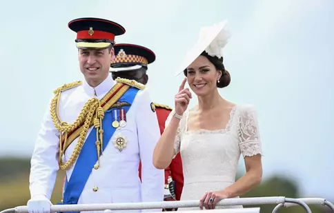 Ce spune comportamentul lui Kate Middleton despre relația ei cu Prințul William. Ce gesturi face în preajma lui
