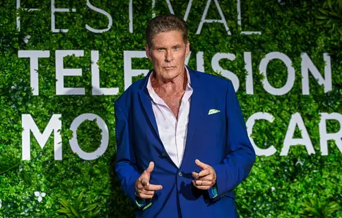 David Hasselhoff și-a îngrijorat fanii. Actorul a fost fotografiat în scaun cu rotile. Ce probleme de sănătate are