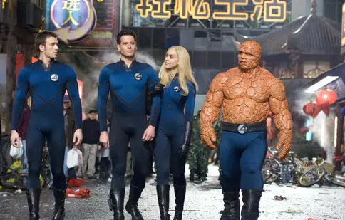 Filme la TV azi, 23 iunie: „Cei patru fantastici: Ascensiunea lui Silver Surfer”, „Kingsman: Cercul de aur”, „Recviem pentru un vis”