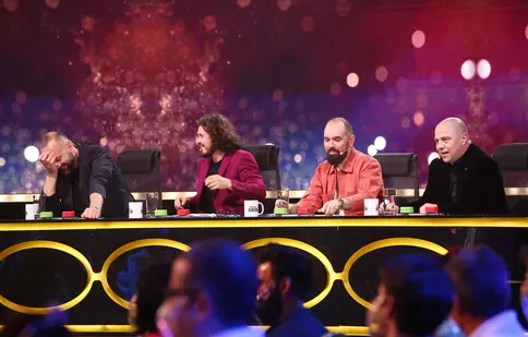 Stand-up Revolution 2022. Cum a reușit un concurent venit tocmai din America să îi surprindă pe jurați