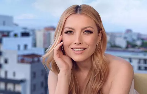 Ce dietă ține Elena Gheorghe. Câte kilograme are