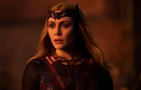 Elizabeth Olsen (Wanda Maximoff din „Doctor Strange”) spune că ar trebui să revină în universul Marvel
