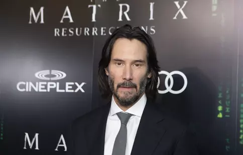 „Matrix 5” este deja în lucru . Ce știm despre noul film din serie. Keanu Reeves ar putea reveni în rolul lui Neo
