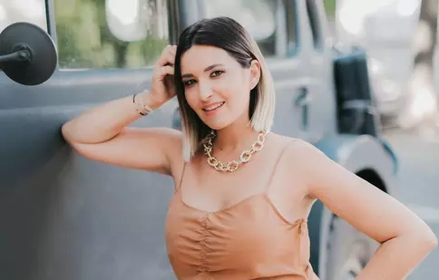 Ela Crăciun ar fi în stare să-și construiască singură casa. „Fiecare vizită pe șantier e de multe ori ca un duș rece”