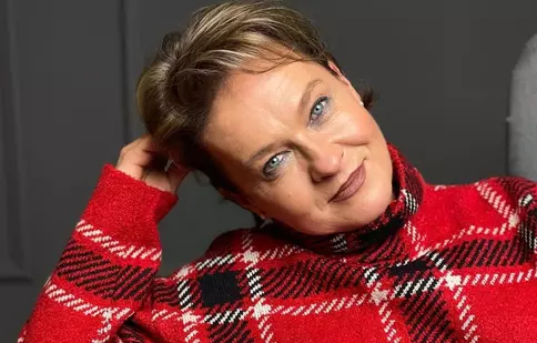 Mona Nicolici s-a căsătorit în secret. Cine este Cezar Munteanu, noul soț al fostei vedete TV