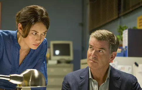 Filme la TV azi, 19 august: „Nume de cod: Spionul de noiembrie”, „Vulturul roșu”, „Te mai măriți cu mine”, „Milkshake exploziv”