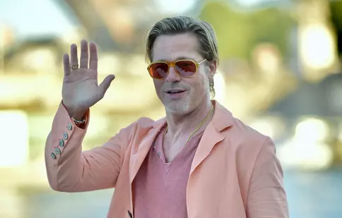 Brad Pitt, apariție surpriză la un muzeu de artă din Finlanda. Cum a reușit actorul să uimească pe toată lumea