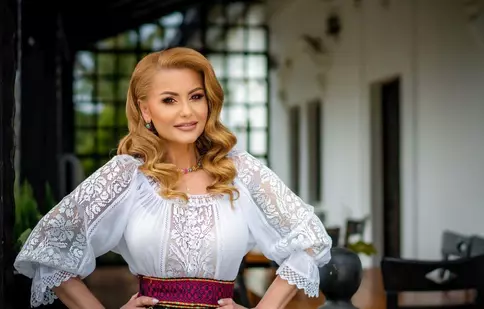 Emilia Ghinescu, transformare uluitoare de când merge la sala de fitness. Arată senzațional la 43 de ani