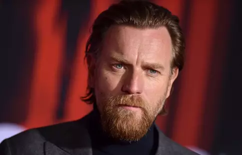 Ewan McGregor joacă rolul principal în miniseria „Un gentleman la Moscova”. Când va fi premiera
