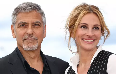 George Clooney şi Julia Roberts, 80 de duble pentru o singură scenă cu un sărut. Cum a reacționat Amal Clooney