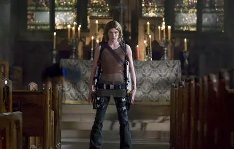Filme la TV azi, 29 septembrie: „Resident Evil 2: Ultimul război”, „Femeia fantastică 1984”, „Steve Jobs”