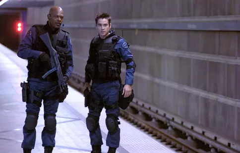 Filme la TV azi, 8 septembrie: „S.W.A.T. - Trupe de elită”, „Amintește-ți de mine”, „Resident Evil: Bun venit în Raccoon City”, „Furie dezlănțuită”