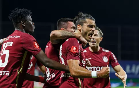 Cine transmite CS Universitatea Craiova - CFR Cluj, derby-ul etapei a 25-a din Liga 1