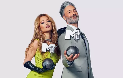 Rita Ora și soțul ei sunt gazdele Galei MTV EMA 2022