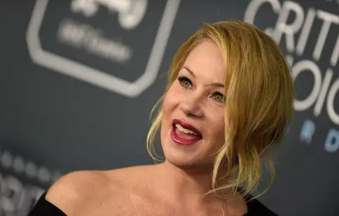 Christina Applegate, despre modul dramatic în care scleroza multiplă i-a afectat viața. „Nu voi accepta niciodată acest lucru”