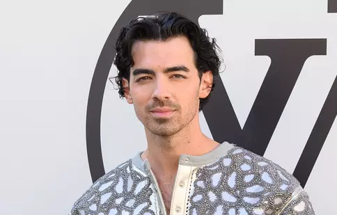 Joe Jonas iubește din nou, la doi ani de la divorțul de Sophie Turner. Cine este Tatiana Gabriela, modelul care i-a cucerit inima artistului