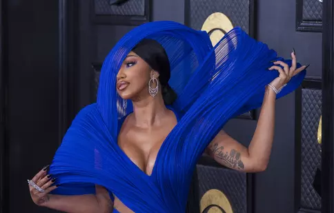 Premiile Grammy 2023: Cele mai spectaculoase ținute de pe covorul roșu