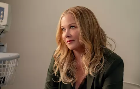 Christina Applegate, noi dezvăluiri dureroase despre problemele sale de sănătate. „Am fost nevoită să port scutece!”