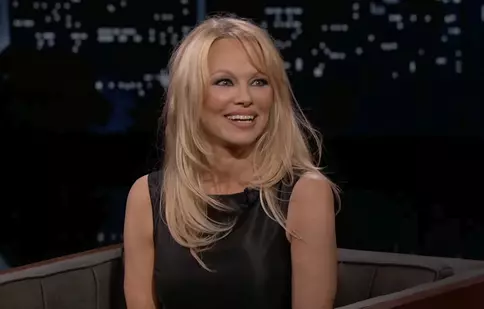 Pamela Anderson refuză să aibă o relație. Actrița a fost căsătorită de șase ori: „Simțeam că sunt o ratată”