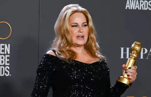 Jennifer Coolidge, despre cea mai neagră perioadă a vieții sale: „Am retrăit acea vreme prin rolurile jucate”