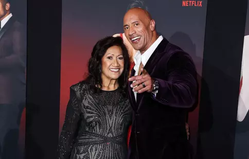 Mama lui Dwayne Johnson a suferit un accident grav de mașină. Anunțul făcut de celebrul actor
