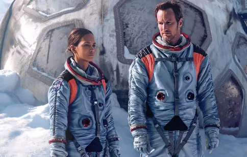 Filme la TV azi, 24 februarie: „Moonfall”, „Întoarcerea la laguna albastră”, „Dansul dragostei 2”,„Triplu X-2”