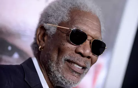Motivul sfâșietor pentru care Morgan Freeman a purtat o mănușă neagră la Premiile Oscar 2023