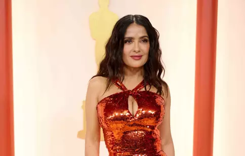 Salma Hayek și fiica ei au strălucit pe covorul roșu de la Premiile Oscar 2023. Ce schimbare de look și-a făcut Valentina