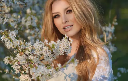 Elena Gheorghe va petrece de Paște pe malul mării. Ce va găti artista? „Eu pregătesc meniul meu”. EXCLUSIV