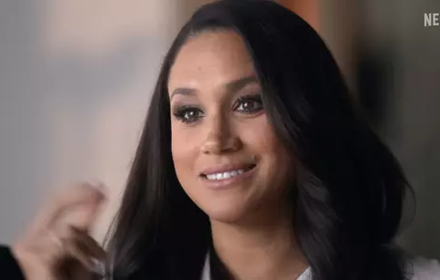 Ce a făcut Meghan Markle în timpul încoronării regelui Charles. Imaginile surprinse de paparazzi