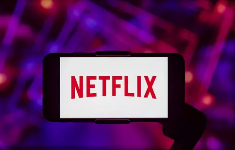 Un nou serial cu priză la public, anulat de Netflix după numai un sezon