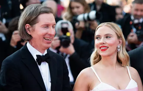 Wes Anderson a povestit la Cannes despre cum și-a găsit inspirația pentru noul său film, „Asteroid City”