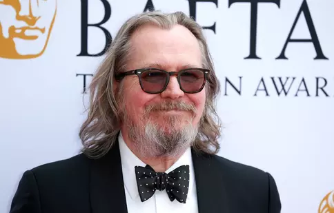 Gary Oldman, despre lupta cu dependența de alcool. A renunțat la băutură de 28 de ani: „Aș fi fost ori mort, fie internat pe undeva”